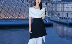 黑暗中荣耀 大尺度